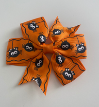 Load image into Gallery viewer, Halloween hair clip bow
