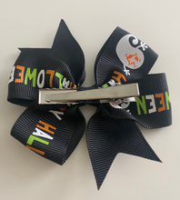 Load image into Gallery viewer, Halloween hair clip bow
