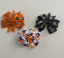 Load image into Gallery viewer, Halloween hair clip bow
