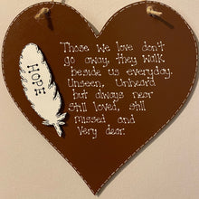 Load image into Gallery viewer, Personalised Remembrance Heart Plaque with Feather
