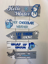 Load image into Gallery viewer, Hello winter wonderland direction arrow decoration
